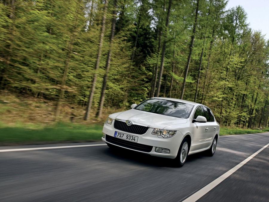  Skoda Superb GreenLine 2008 года  (фото 7 из 30)